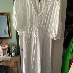 Banana Republic Polka Dot V neck Maxi Peasant dress